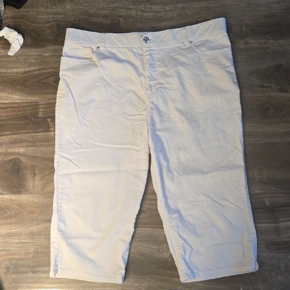 Sears White Capris for Women